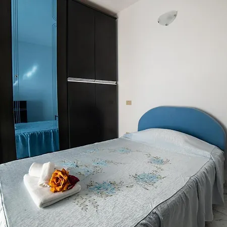 Apartment Eucalipto, Splendido Con Terrazza Panoramica Sulla Campagna Versiliese Massarosa