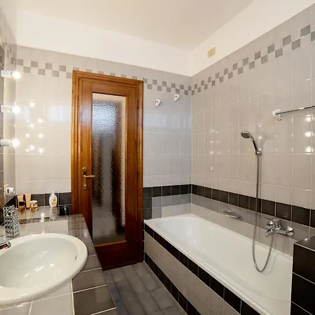 Eucalipto, Splendido Con Terrazza Panoramica Sulla Campagna Versiliese Apartment *